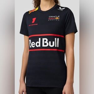 Castore Oracle Red Bull Racing Verstappen Tee. NWT